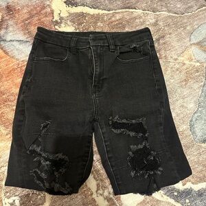 Black AE Next Level Curvy Ripped High-Waisted Jegging